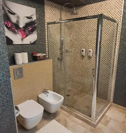 Crystal Luxury Apartment Mamaia Central 마마이아